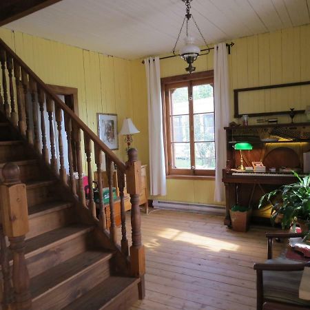 La Vieille Maison Rouge Saint-Tite 外观 照片